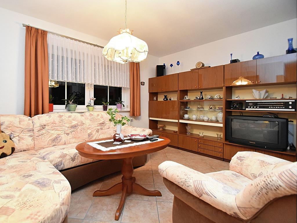Apartment With Views Of The Ore Mountains Oelsnitz  Esterno foto